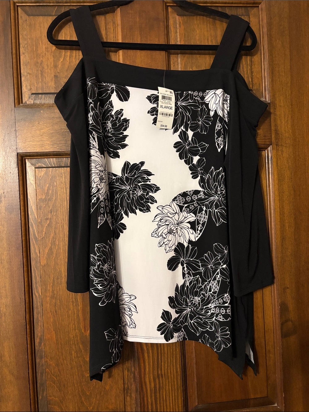 JM Collection Black and White Floral Cold-Shoulder Blouse